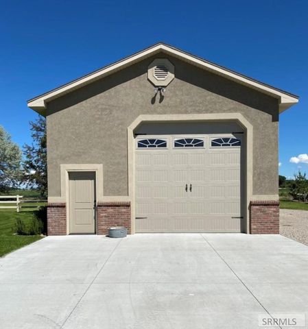 424 N 3846 E, Rigby, ID 83442