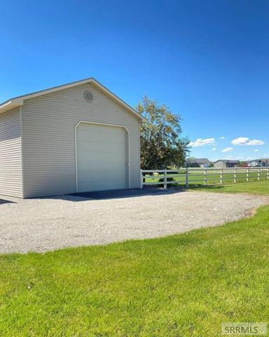 424 N 3846 E, Rigby, ID 83442