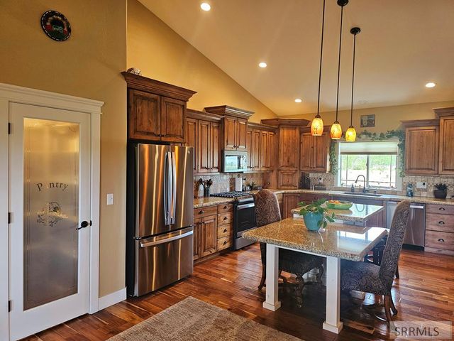 424 N 3846 E, Rigby, ID 83442