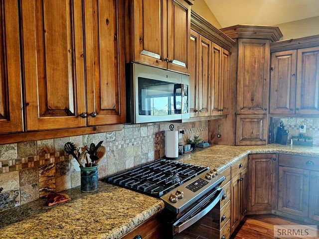 424 N 3846 E, Rigby, ID 83442