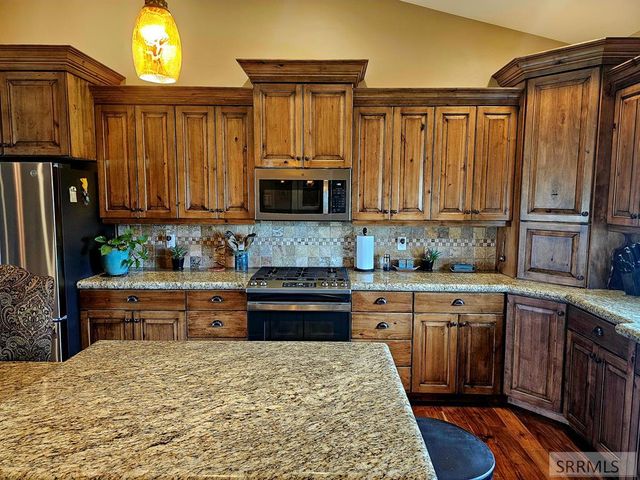 424 N 3846 E, Rigby, ID 83442