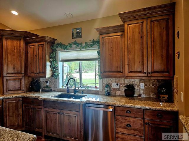 424 N 3846 E, Rigby, ID 83442