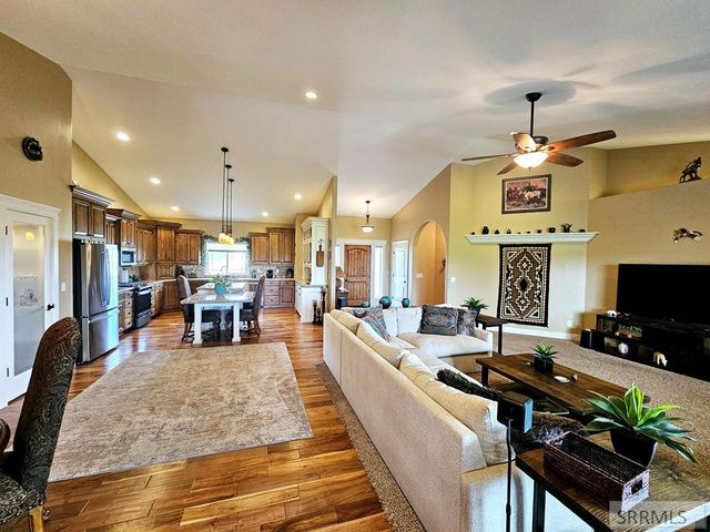 424 N 3846 E, Rigby, ID 83442