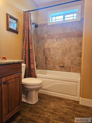 424 N 3846 E, Rigby, ID 83442