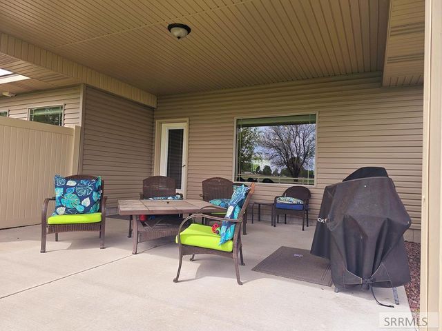 424 N 3846 E, Rigby, ID 83442