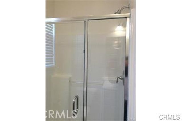 7076 Luminaire Court, Eastvale, CA 92880