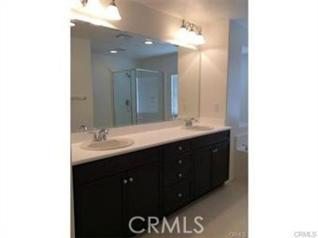 7076 Luminaire Court, Eastvale, CA 92880