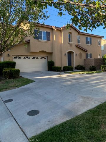 7076 Luminaire Court, Eastvale, CA 92880