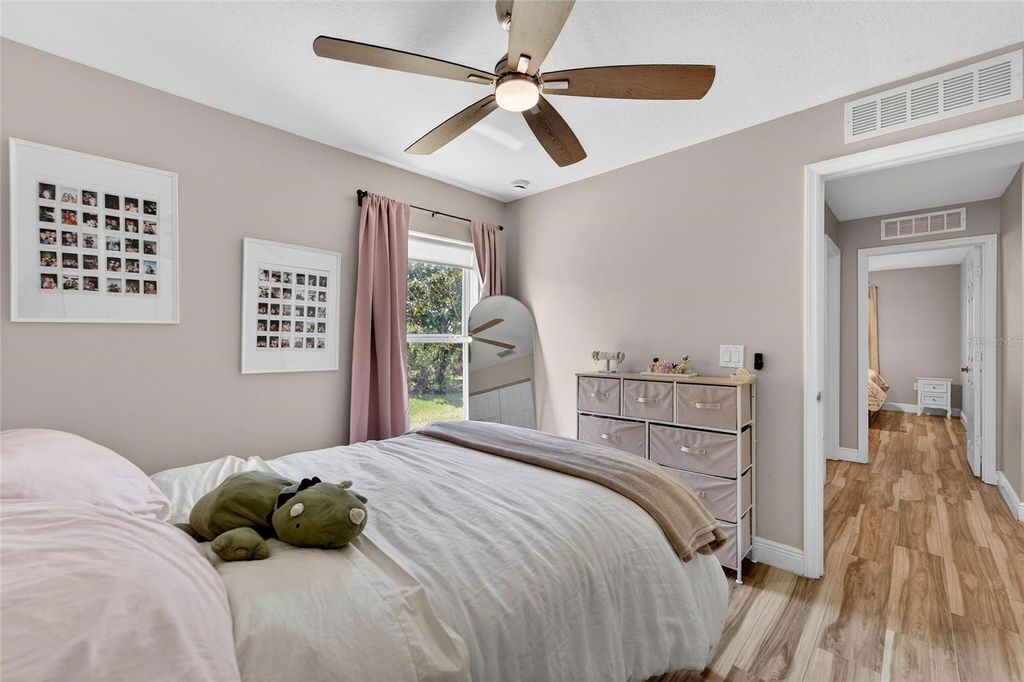 Image 41 of property listing at 5325 SANDY SHELL DRIVE, Apollo Beach, FL 33572