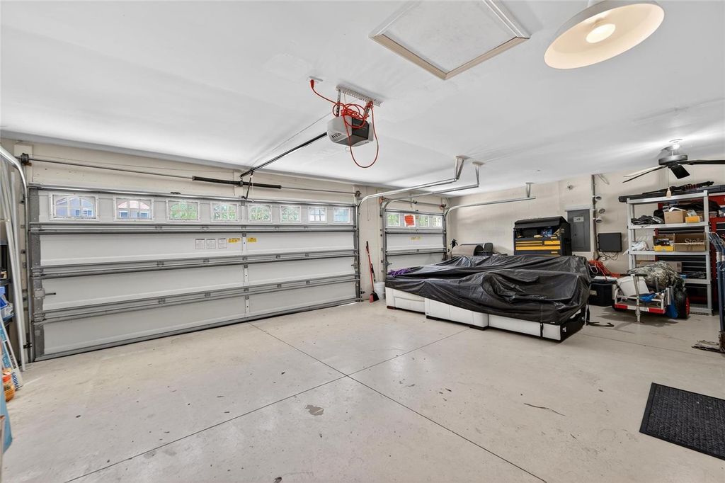 Image 43 of property listing at 5325 SANDY SHELL DRIVE, Apollo Beach, FL 33572