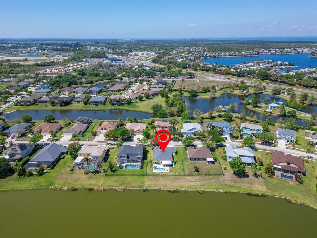 Image 74 of property listing at 5325 SANDY SHELL DRIVE, Apollo Beach, FL 33572