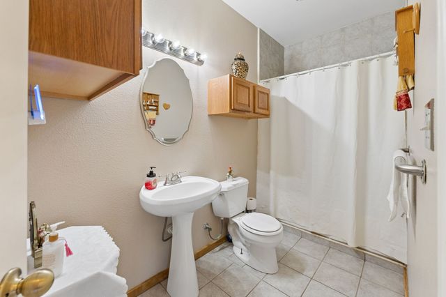 6017 Acton Meadows Court, Granbury, TX 76049