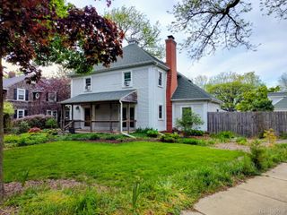 1404 Harvard Road, East Lansing, MI 48823