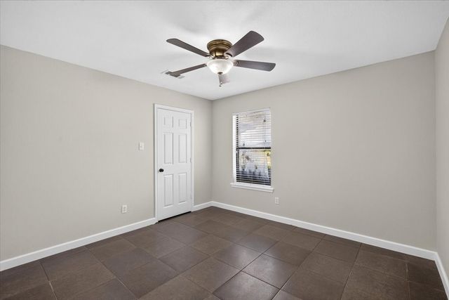 110 Rye Place, Gun Barrel City, TX 75156