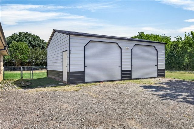 110 Rye Place, Gun Barrel City, TX 75156