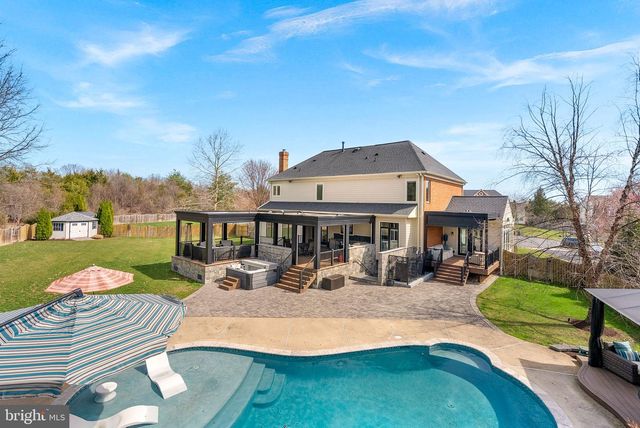22043 WATER RUN CT, Ashburn, VA 20148