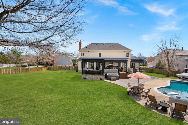 22043 WATER RUN CT, Ashburn, VA 20148