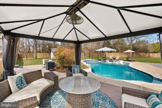 22043 WATER RUN CT, Ashburn, VA 20148