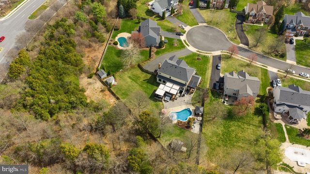 22043 WATER RUN CT, Ashburn, VA 20148