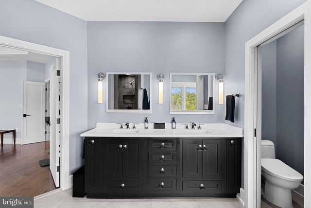 22043 WATER RUN CT, Ashburn, VA 20148