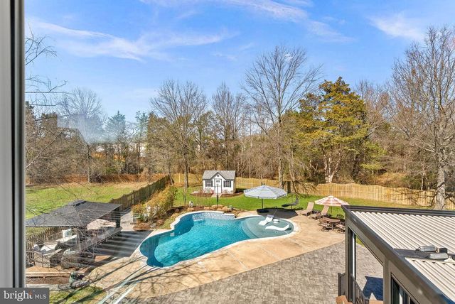 22043 WATER RUN CT, Ashburn, VA 20148