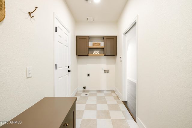 3620 E COCONINO Place, Phoenix, AZ 85044