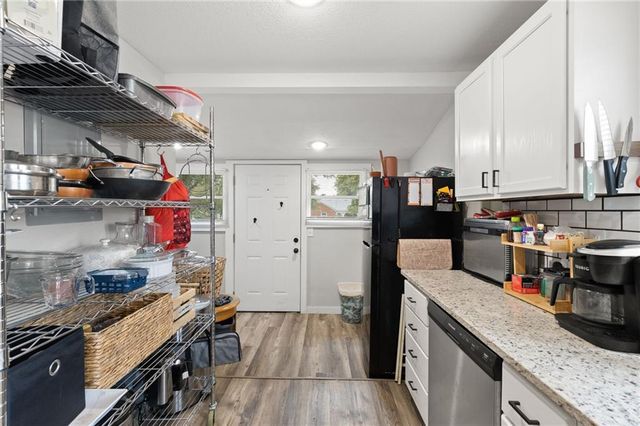 506 N Washington Avenue, Warrensburg, MO 64093