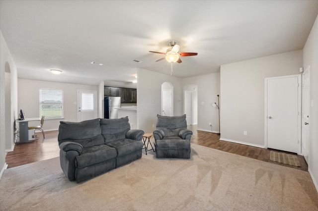 9113 N Monterrey Drive, Alvarado, TX 76009