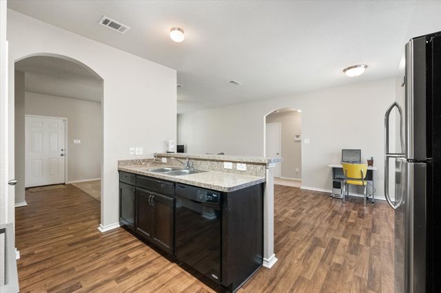 9113 N Monterrey Drive, Alvarado, TX 76009