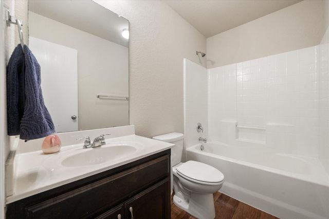 9113 N Monterrey Drive, Alvarado, TX 76009