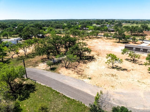 22218 Savannah, Von Ormy, TX 78073