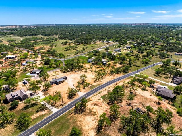 22218 Savannah, Von Ormy, TX 78073