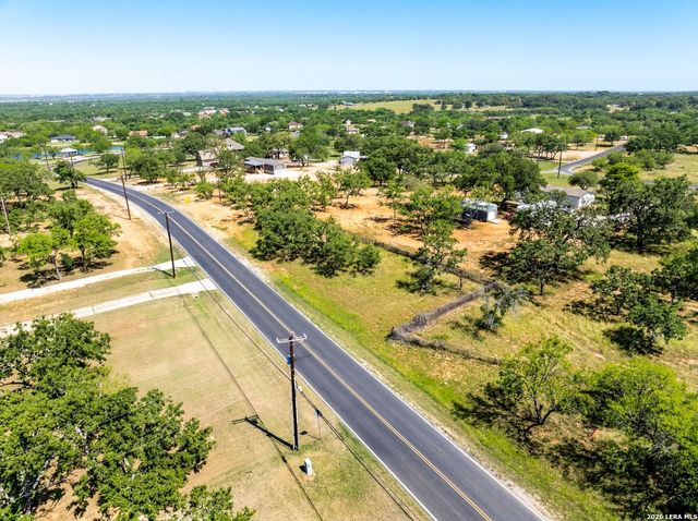 22218 Savannah, Von Ormy, TX 78073