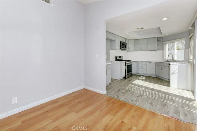 14071 Fenton Lane, Sylmar, CA 91342