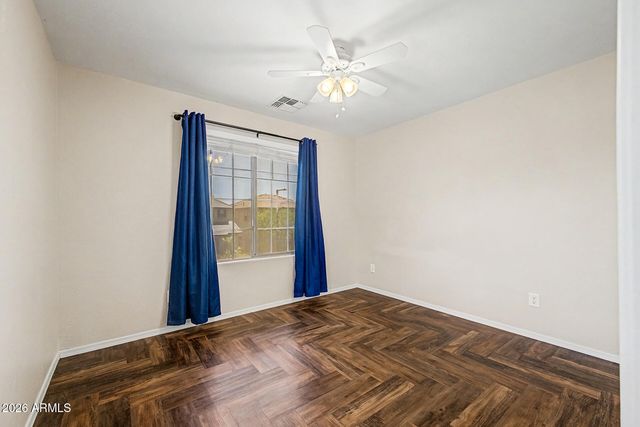 17648 W MARSHALL Lane, Surprise, AZ 85388