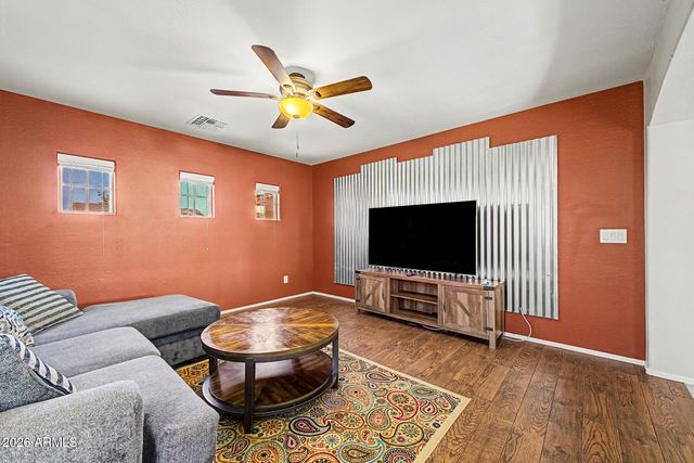 17648 W MARSHALL Lane, Surprise, AZ 85388