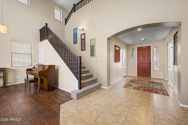 17648 W MARSHALL Lane, Surprise, AZ 85388