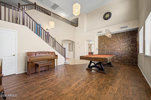 17648 W MARSHALL Lane, Surprise, AZ 85388
