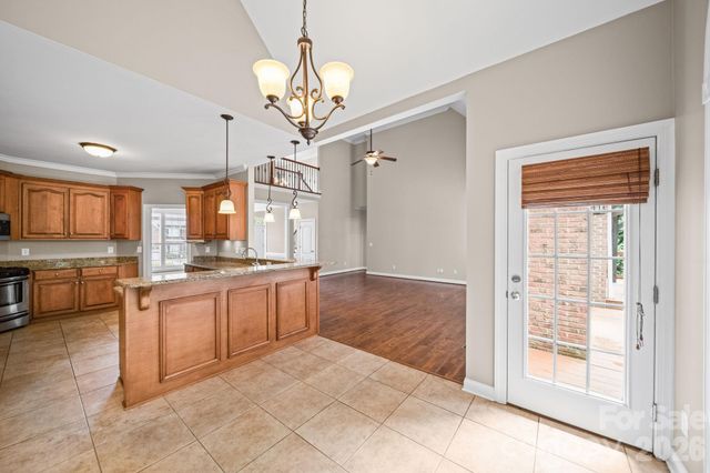 4709 Mcdade Lane, Gastonia, NC 28056