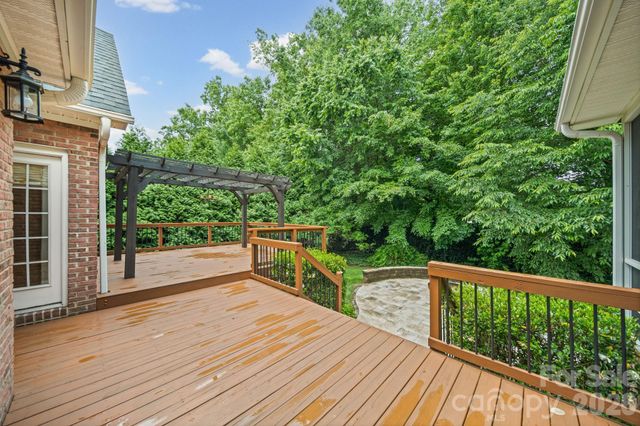 4709 Mcdade Lane, Gastonia, NC 28056