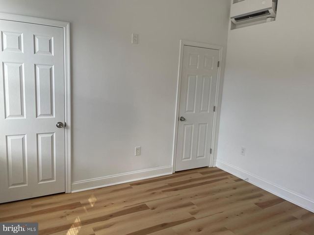 1731 N DOVER ST, Philadelphia, PA 19121