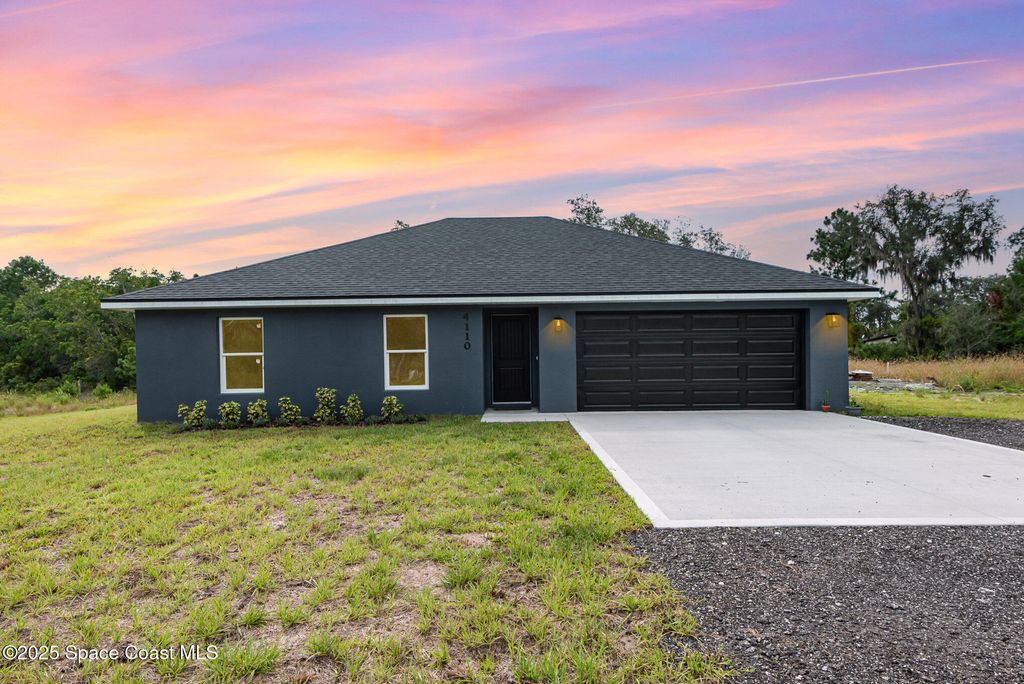 4110 Hog Valley Road, Mims, FL 32754