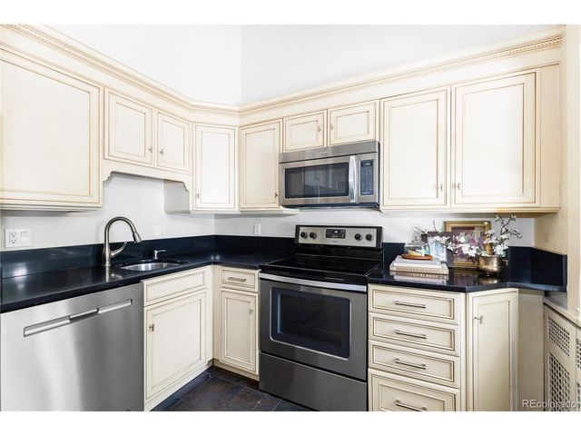 707 N Washington St B, Denver, CO 80203