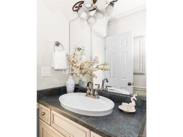 707 N Washington St B, Denver, CO 80203