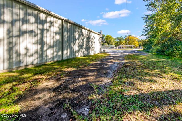 8434 Nc Highway 306 S, Arapahoe, NC 28510