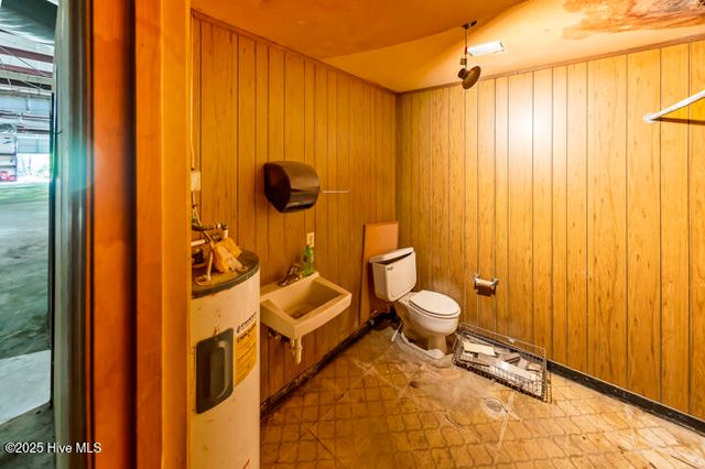 8434 Nc Highway 306 S, Arapahoe, NC 28510