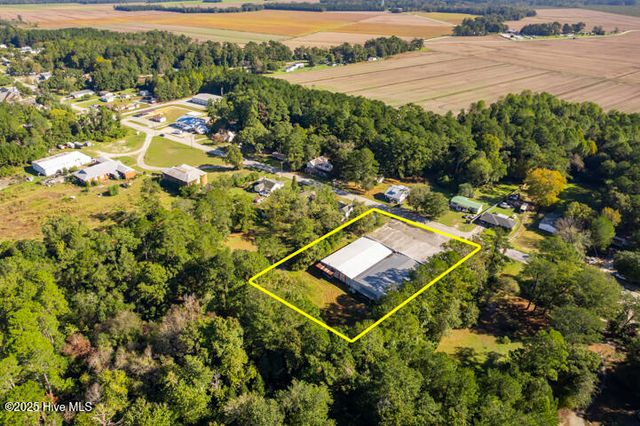 8434 Nc Highway 306 S, Arapahoe, NC 28510