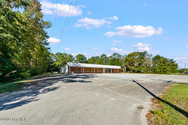 8434 Nc Highway 306 S, Arapahoe, NC 28510