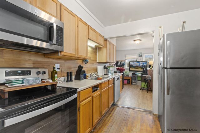 515 E 3RD ST, Cheyenne, WY 82007