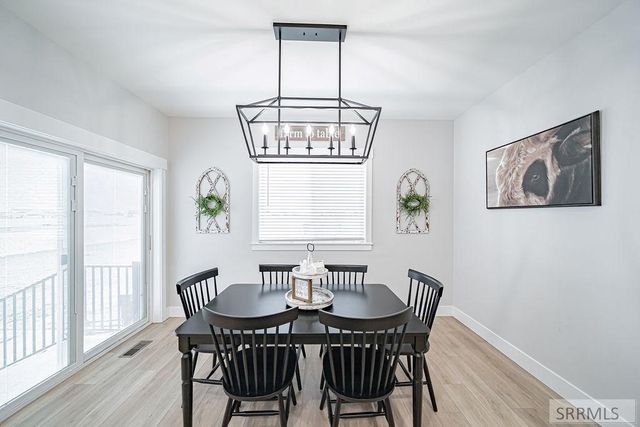 1596 N 845 E, Shelley, ID 83274